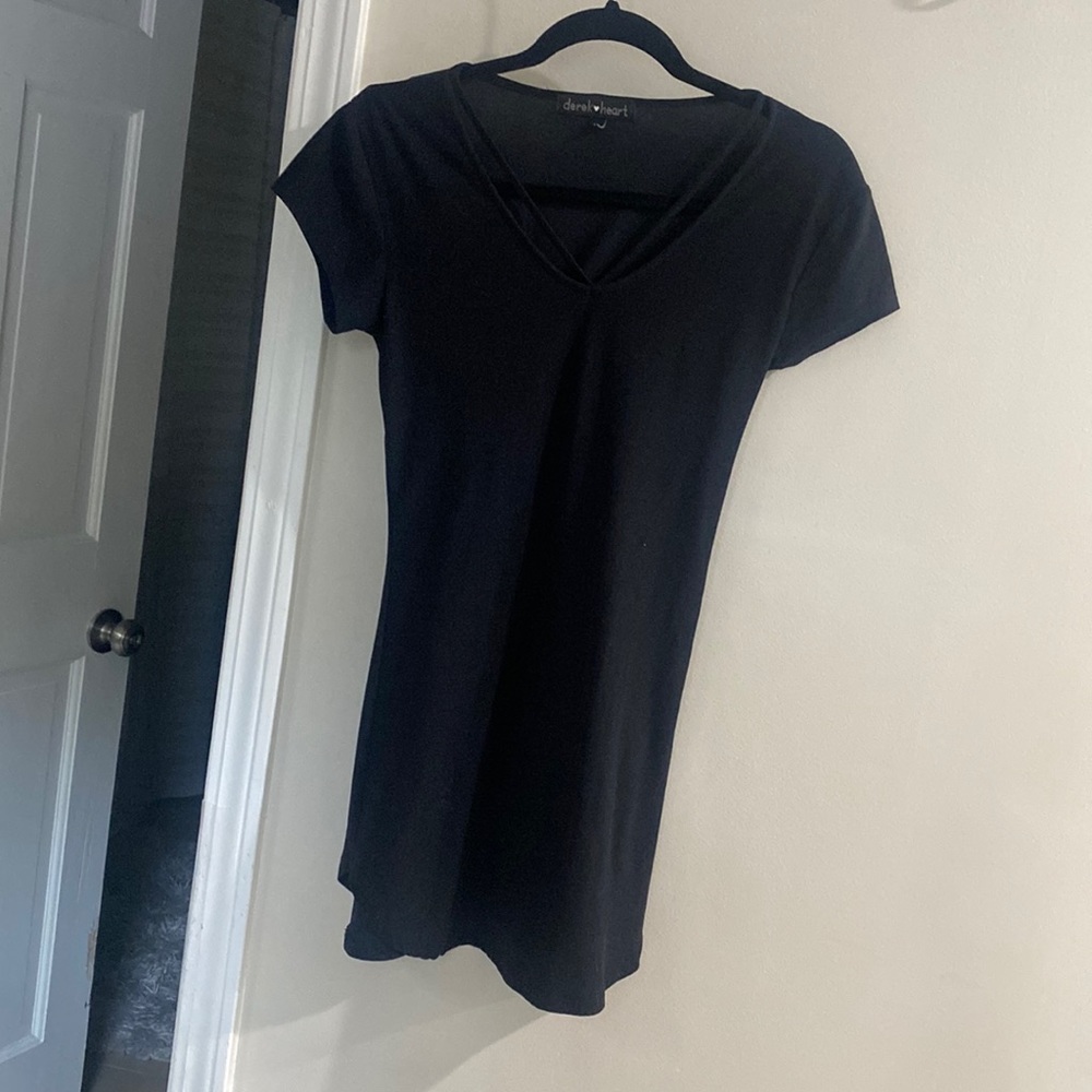 Black t shirt dress